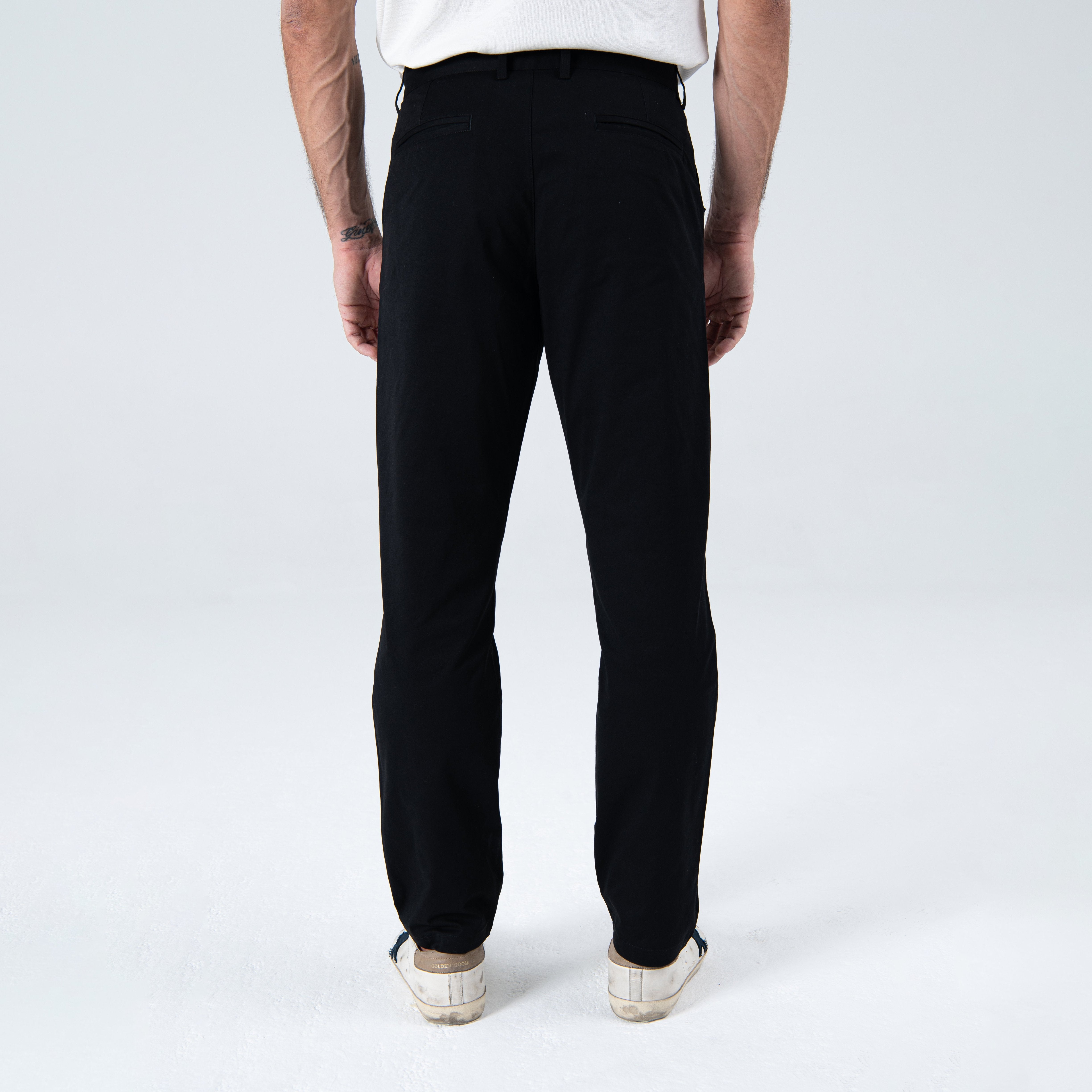 Trousers in Black