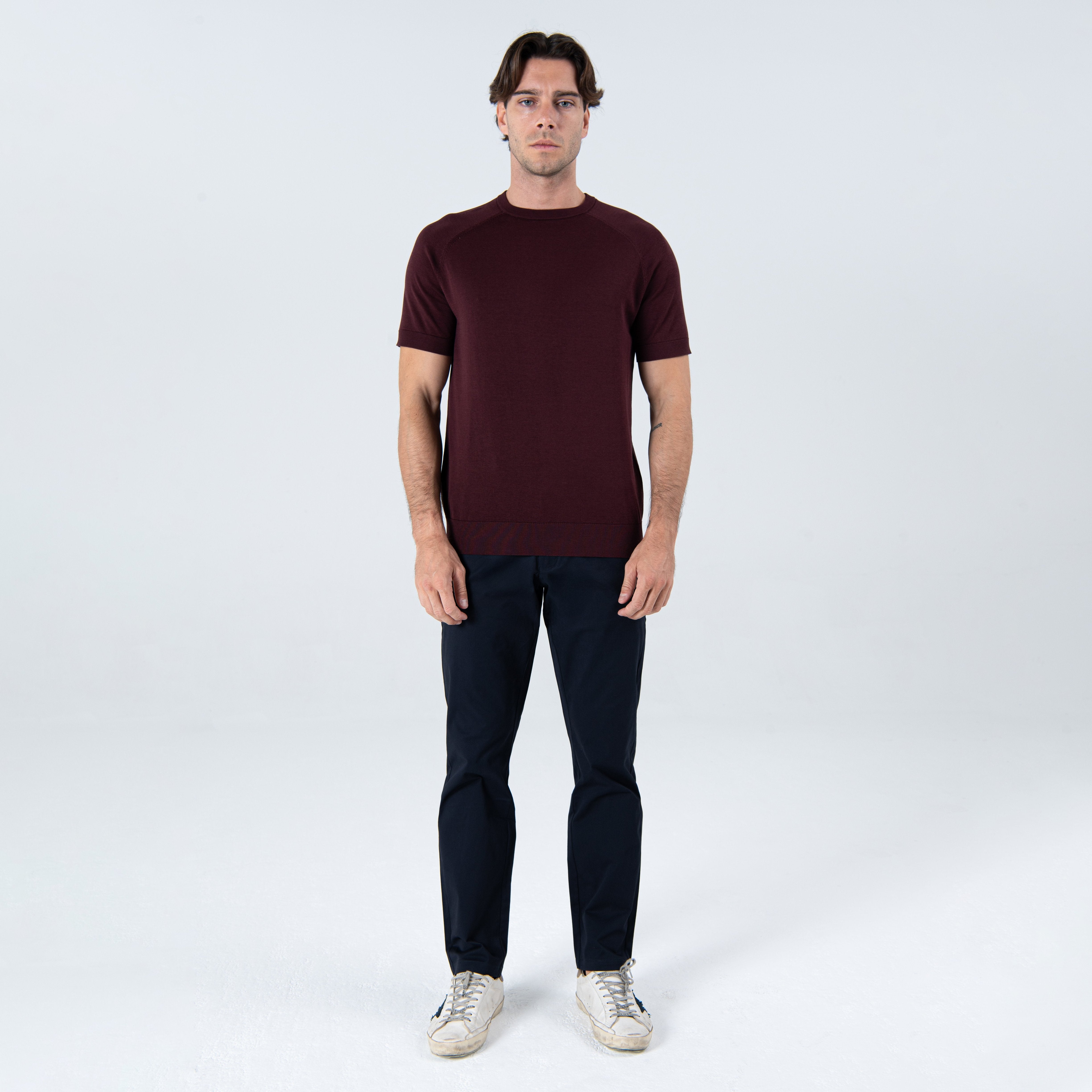 T-Shirt in Maroon